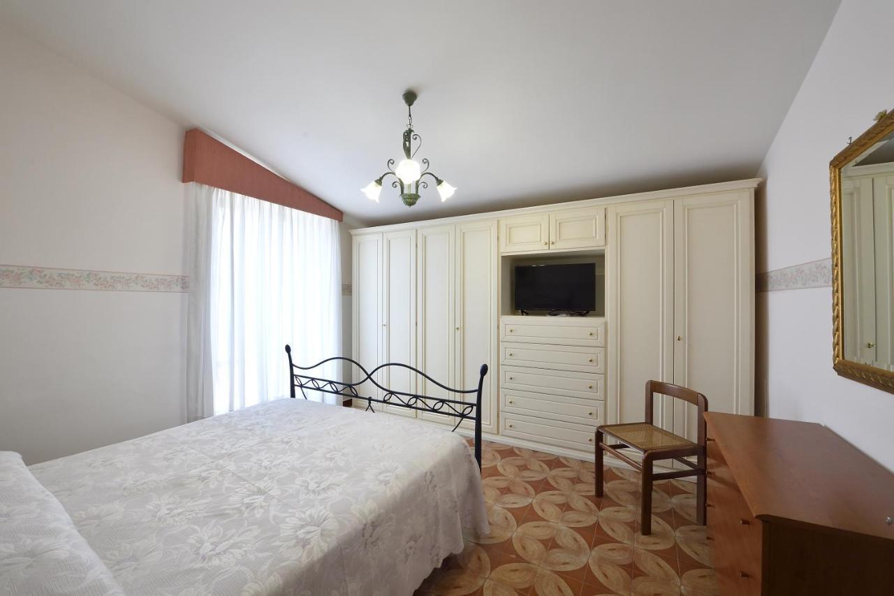 Villa Dafne Mare Fondi Sperlonga Exterior photo